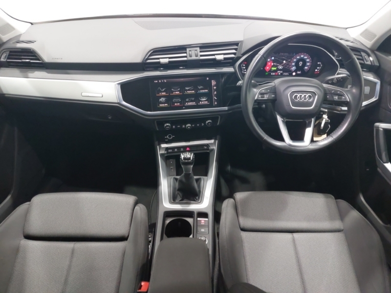 Audi Q3 35 Tfsi Sport Grey #3