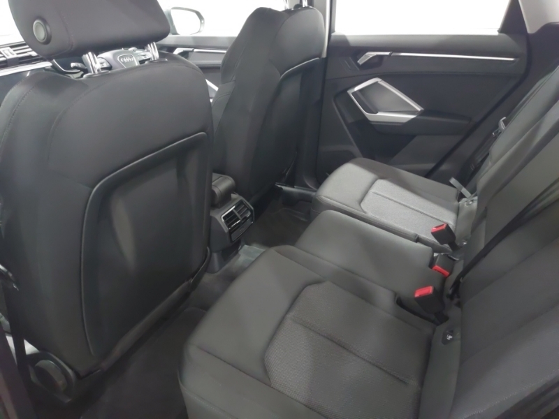 Audi Q3 35 Tfsi Sport Grey #6