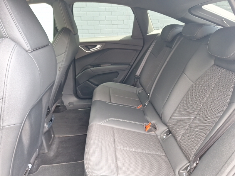 Audi Q4 E Tron 125Kw 35 55Kwh S Line Blue #6