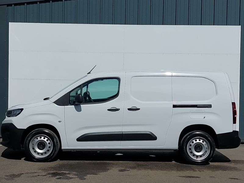 Citroen Berlingo 1.5 D 100Ps Van Enterprise Plus White #4
