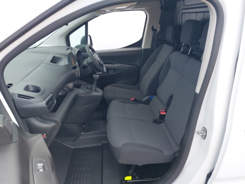 Citroen Berlingo 1.5 D 100Ps Van Driver SM26TWL White #5
