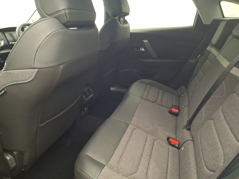 Citroen C4 1.2 Puretech 130 C-series Edition White #6