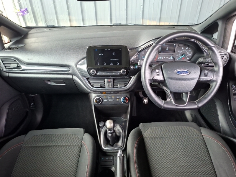 Ford Fiesta 1.0 Ecoboost 125 St-line CU68WLJ White #3
