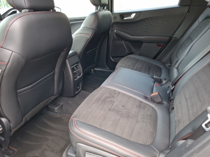 Ford Kuga 2.0 Ecoblue Mhev St-line White #6