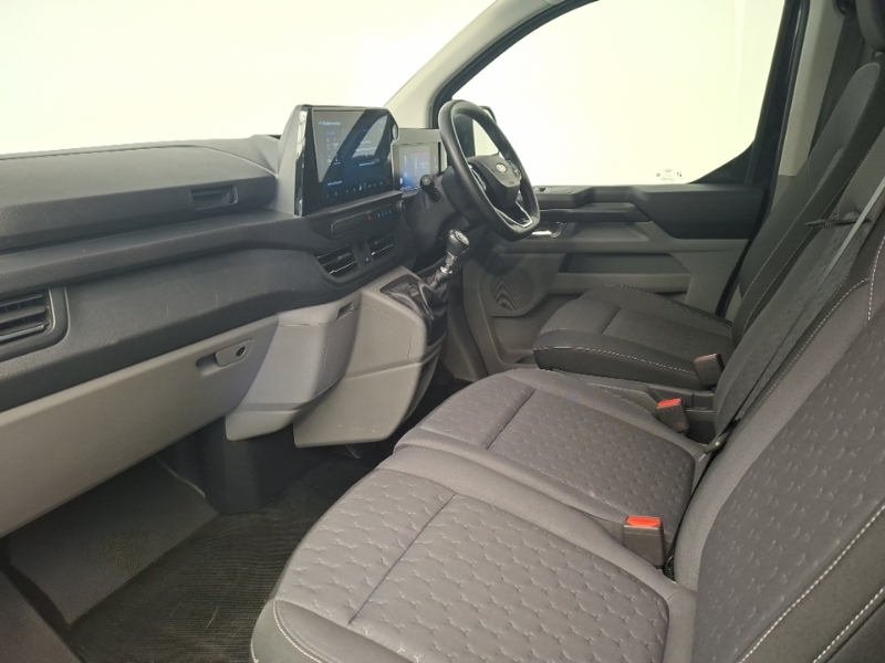 Ford Transit Custom 2.0 Ecoblue 136Ps H1 Van Limited HN24AWG Black #5