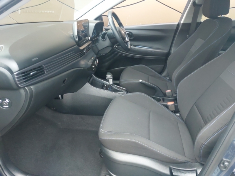 Hyundai Bayon 1.0 Tgdi Advance Dct Grey #5