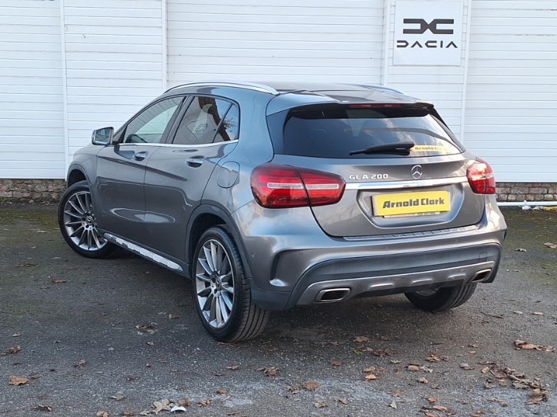 Mercedes-Benz GLA Class Gla 200 Amg Line Edition Grey #2