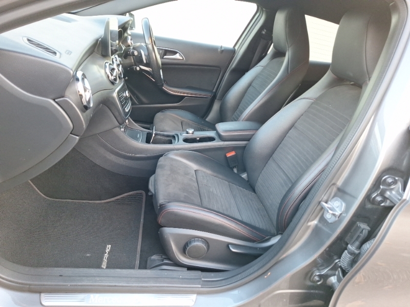 Mercedes-Benz GLA Class Gla 200 Amg Line Edition Grey #5