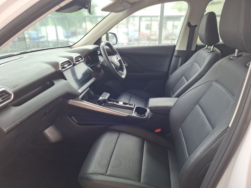 MG ZS 1.5 Hybrid Trophy White #5