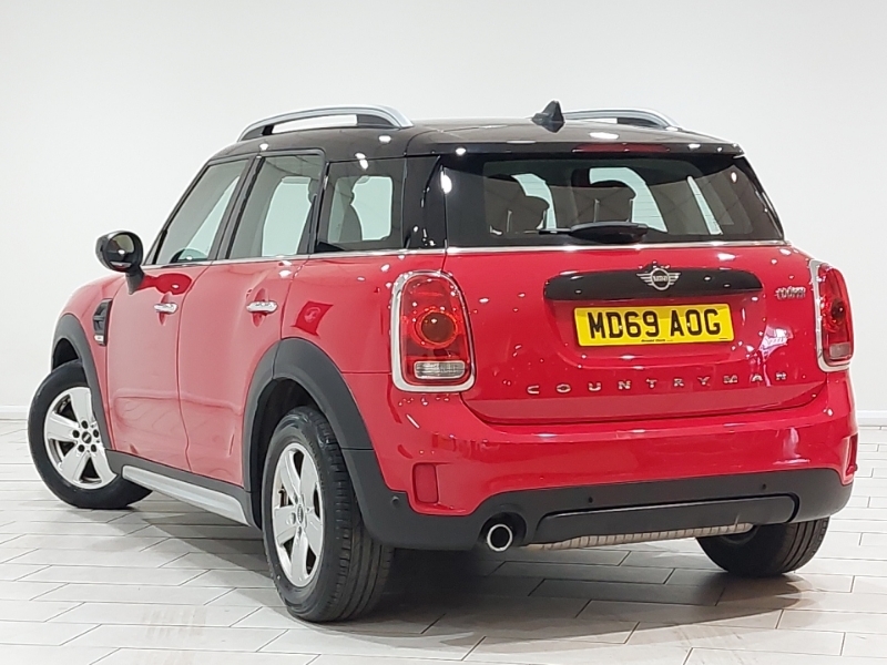 Mini Countryman 1.5 Cooper Classic Red #2
