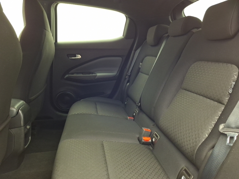 Nissan Juke 1.0 Dig-t N-connecta SG20VLL White #6