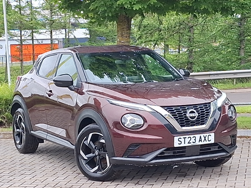 Nissan Juke 1.0 Dig-t 114 N-connecta Red