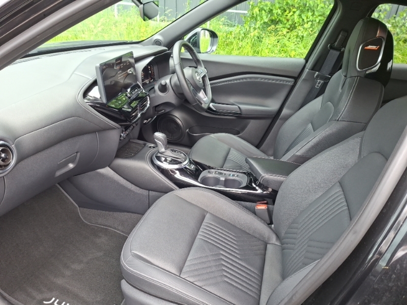Nissan Juke 1.6 Hybrid Tekna Black #5