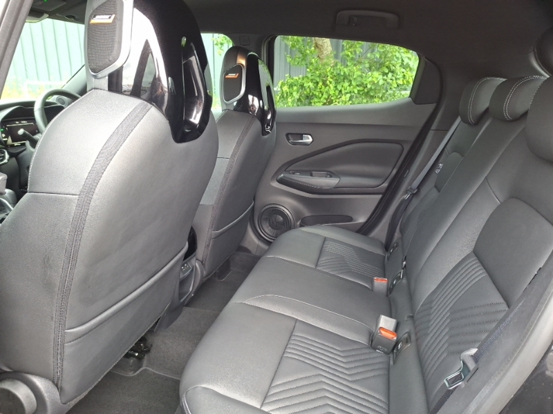 Nissan Juke 1.6 Hybrid Tekna Black #6