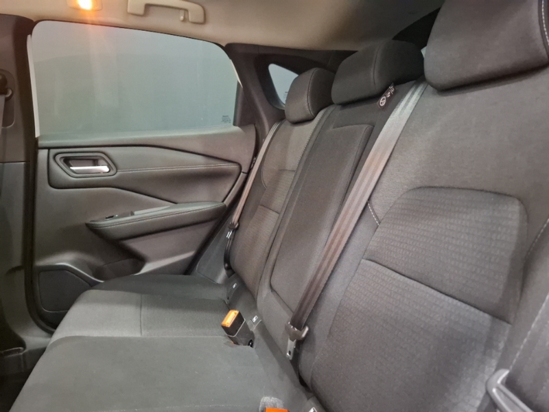 Nissan Qashqai 1.5 E-power N-connecta Glass Roof White #6