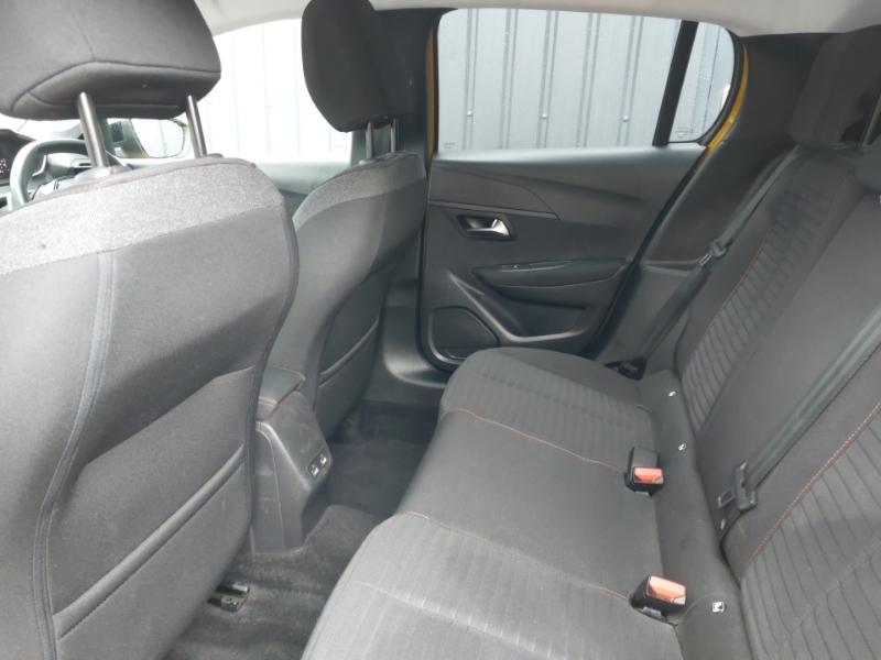 Peugeot 208 1.2 Puretech 100 Active Premium Eat8 Yellow #6