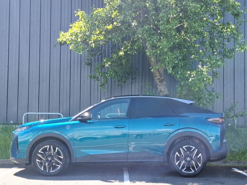 Peugeot 3008 1.2 Hybrid 136 Gt E-dsc6 Blue #4