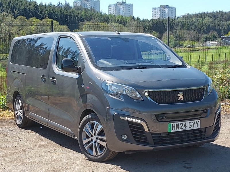 Peugeot e-Traveller 100Kw Business Vip Long 8 Seat 50Kwh Grey
