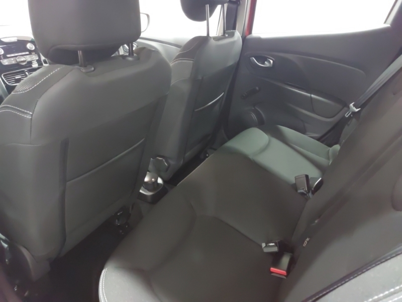 Renault Clio 0.9 Tce 90 Play Red #6