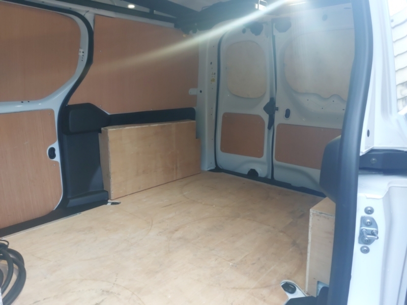 Renault Kangoo Ll21 90Kw 44Kwh Advance Safety Van White #6