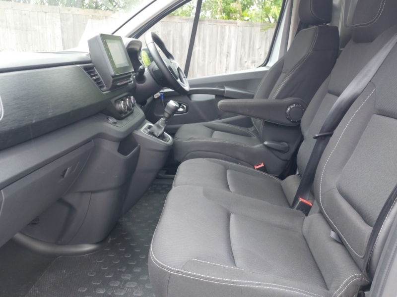 Renault Trafic Ll30 Blue Dci 130 Extra Van Grey #5