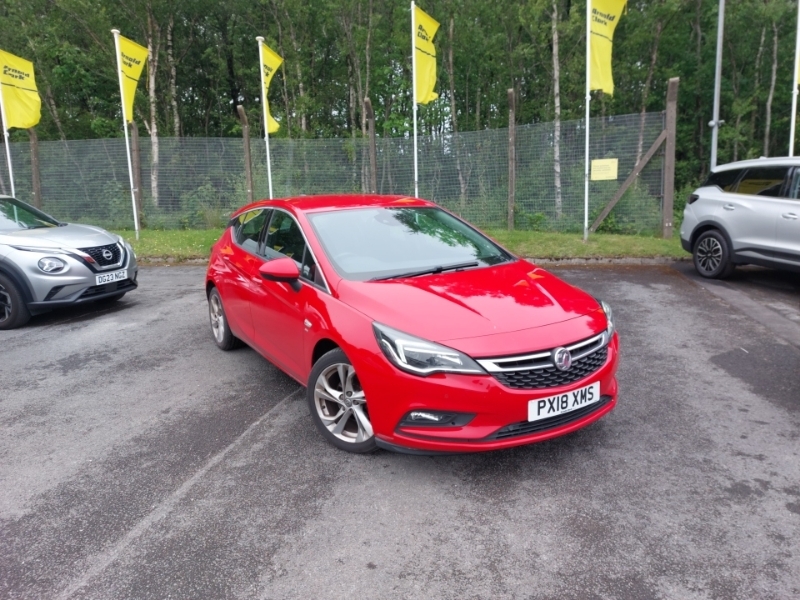 Vauxhall Astra 1.4T 16V 150 Sri Red