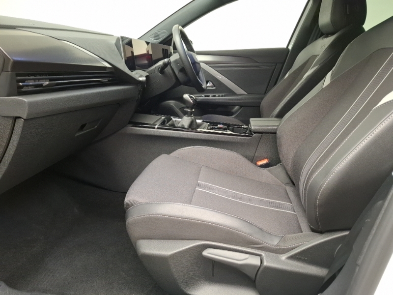 Vauxhall Astra 1.2 Turbo 130 Gs White #5