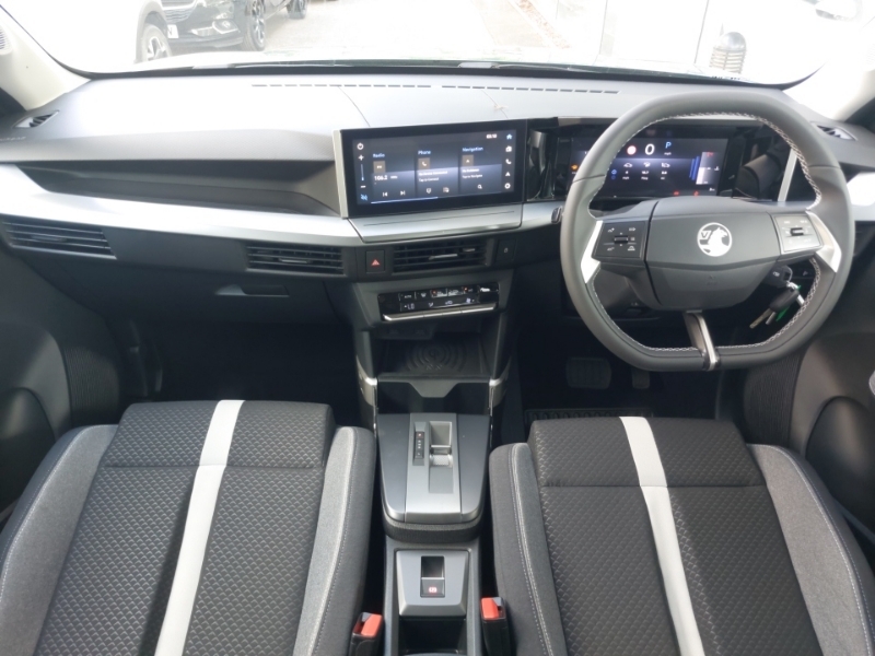 Vauxhall Frontera 1.2 Hybrid 110 Gs E-dct6 Green #3