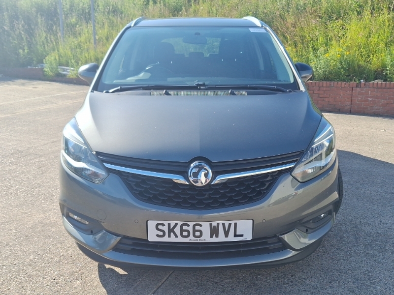 Vauxhall Zafira White #14
