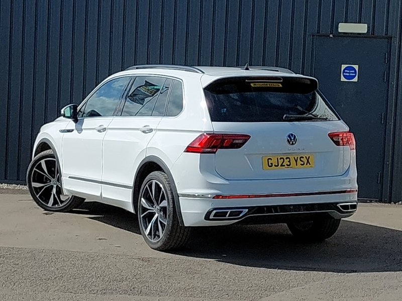 Volkswagen Tiguan 1.5 Tsi 150 R-line Dsg White #2