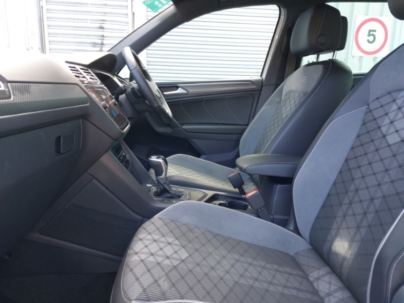 Volkswagen Tiguan 1.5 Tsi 150 R-line Dsg White #5