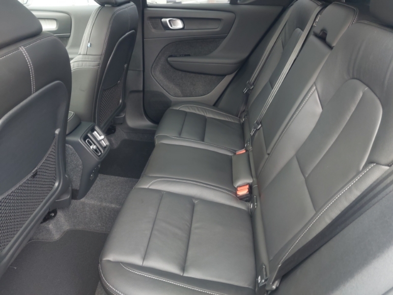 Volvo XC40 2.0 B4p Ultra Dark Silver #6