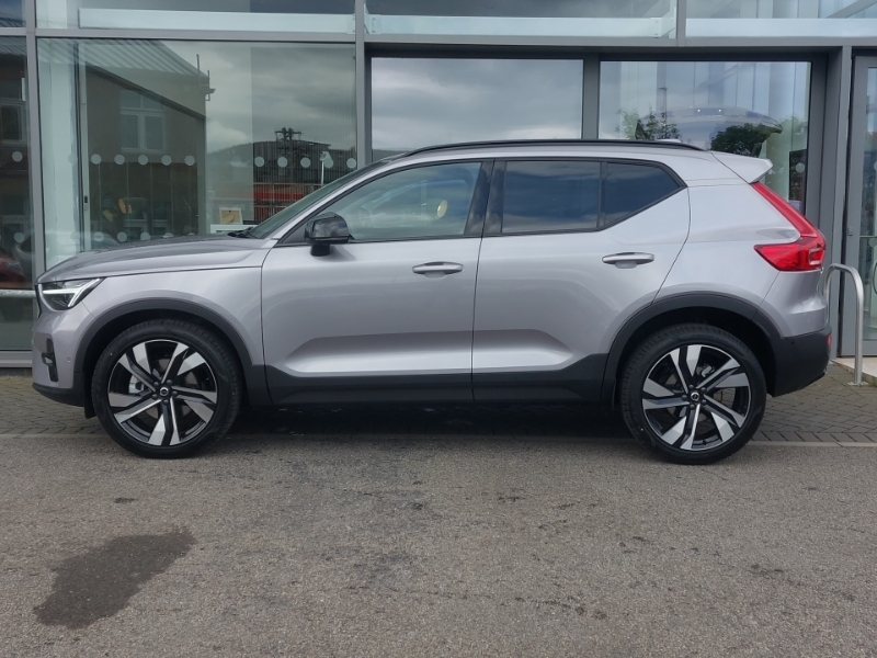 Volvo XC40 2.0 B4p Ultra Dark Silver #4