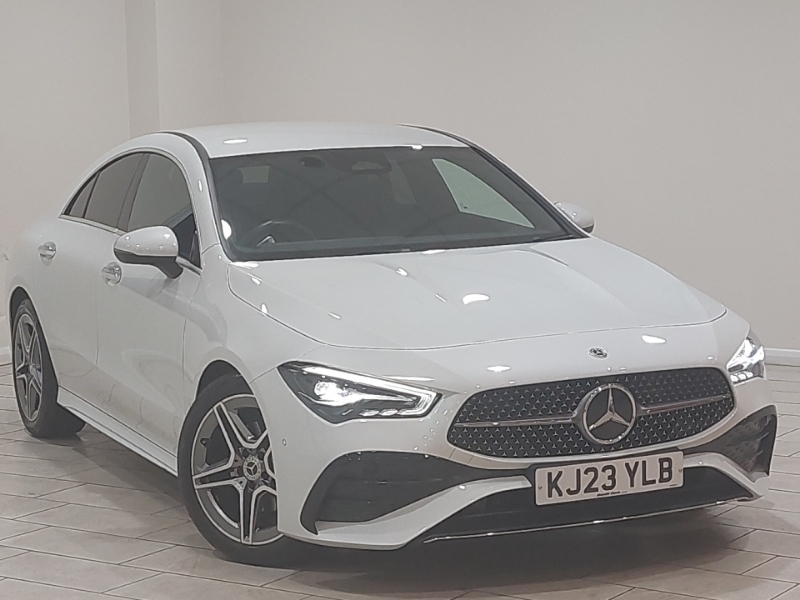 Mercedes-Benz CLA Class Cla 180 Amg Line Executive Tip White