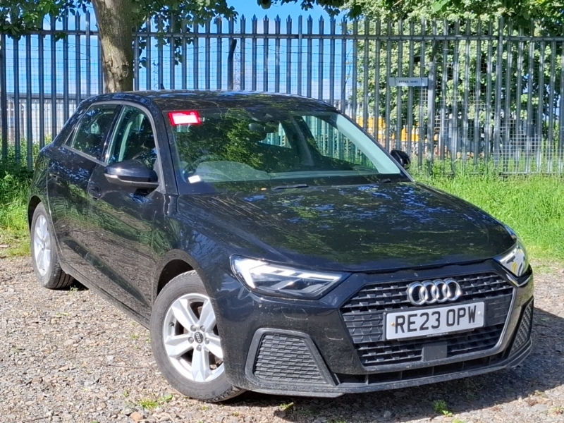 Audi A1 30 Tfsi 110 Technik RE23OPW Black