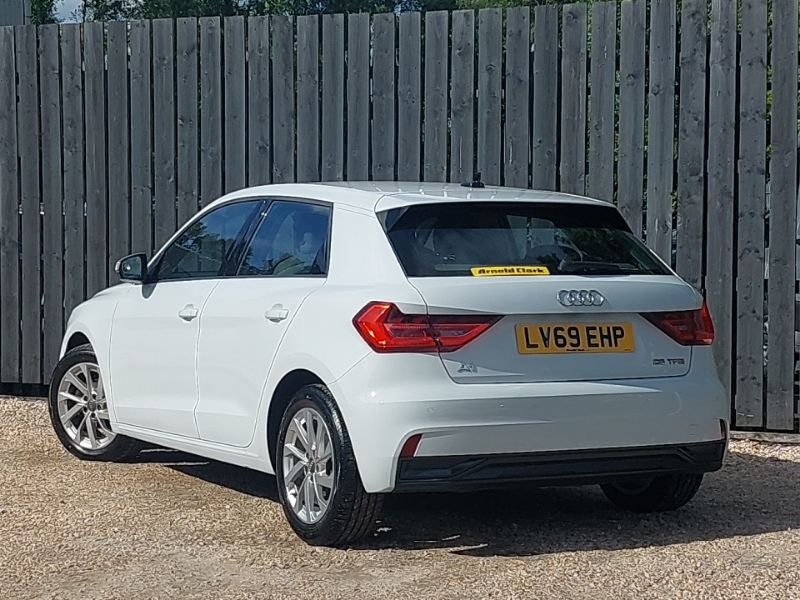 Audi A1 25 Tfsi Sport White #2