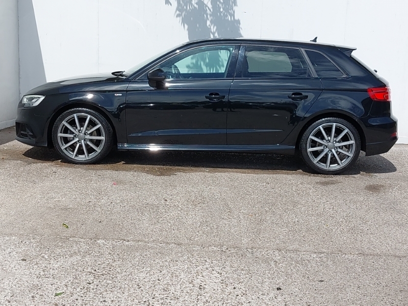 Audi A3 30 Tfsi 116 Black Edition S Tronic Black #4