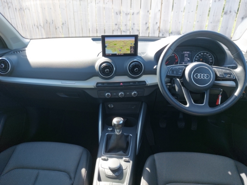 Audi Q2 35 Tfsi Sport White #3