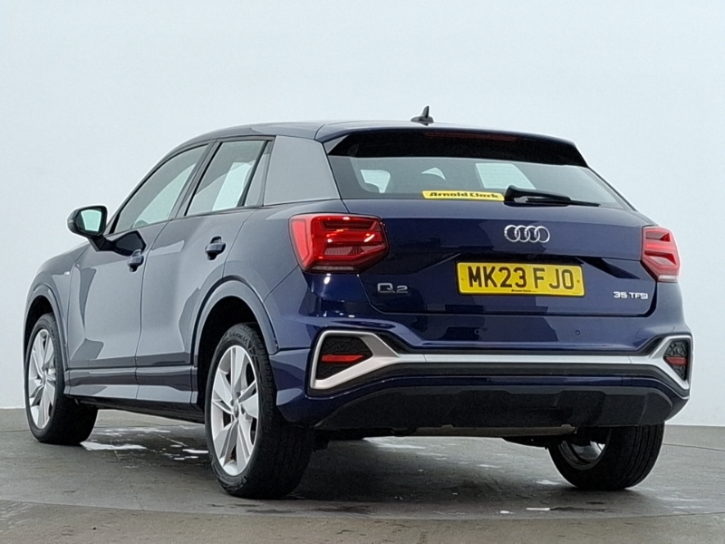 Audi Q2 35 Tfsi S Line S Tronic Blue #2