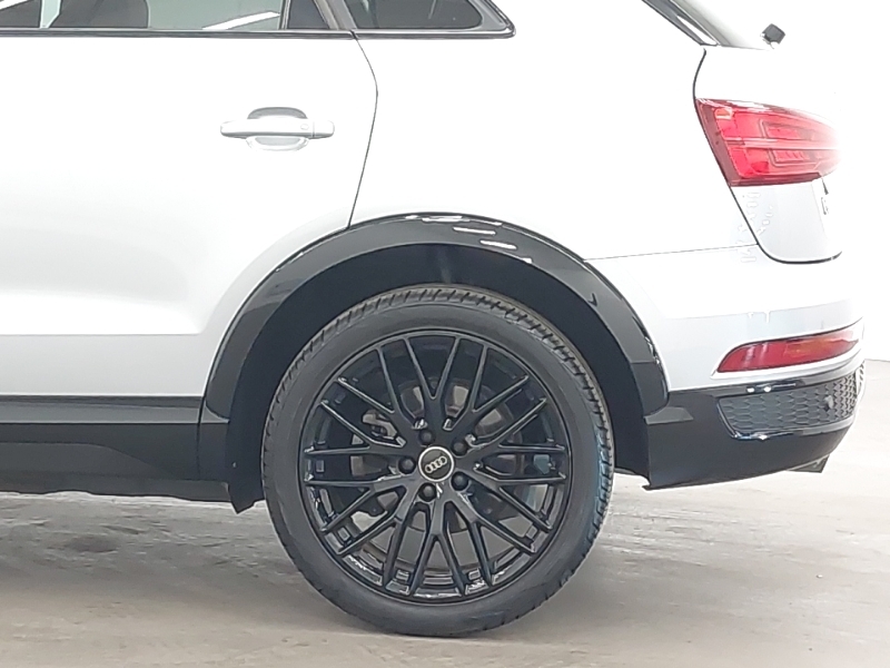 Audi Q3 Sport Silver #19