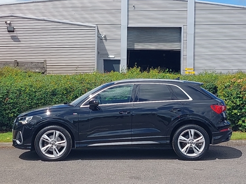 Audi Q3 35 Tdi S Line S Tronic Black #4