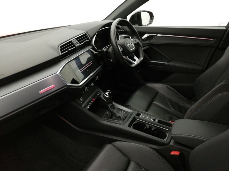 Audi Q3 35 Tdi Edition 1 S Tronic Red #5