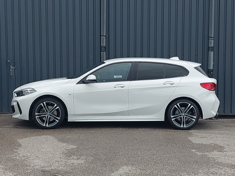 BMW 1 Series 118I M Sport White #4