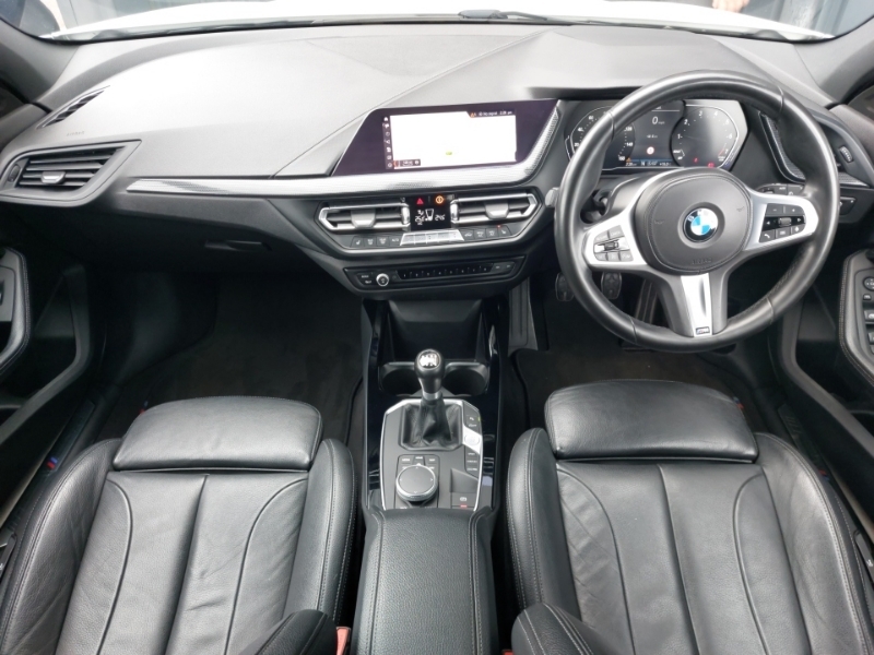 BMW 1 Series 118I M Sport White #3