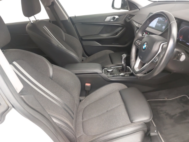 BMW 2 Series 218I 136 Sport Live Cockpit Professional White #6