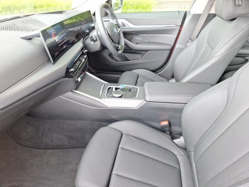 BMW i4 210Kw Edrive35 Sport 70Kwh Red #5
