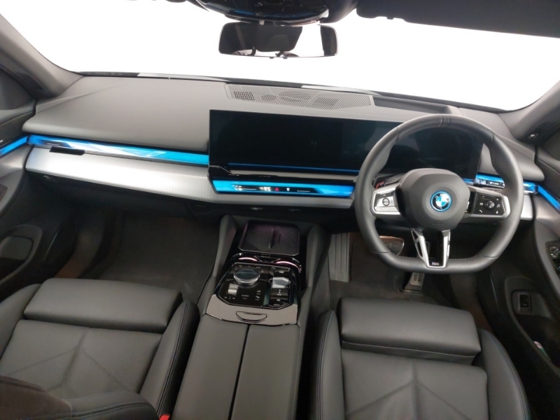 BMW i5 250Kw Edrive40 M Sport Pro 84Kwh Grey #4