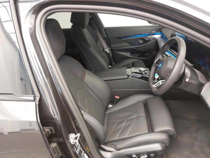 BMW i5 250Kw Edrive40 M Sport Pro 84Kwh Grey #6