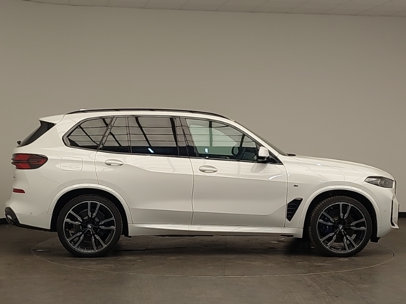 BMW X5 Xdrive50e M Sport Pro Pack White #3