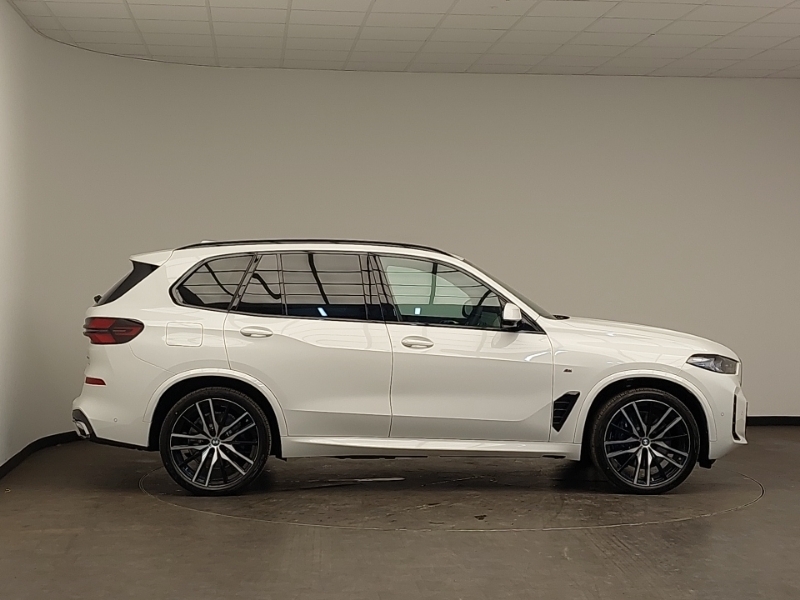 BMW X5 Xdrive50e M Sport White #3